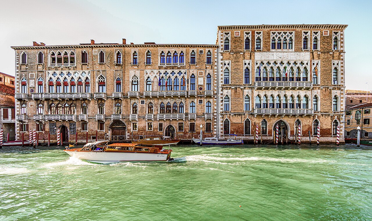 کافوسکاری ونیز — Palazzo Giustinian + Ca' Foscari Venedig